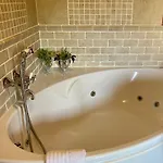Casa Dos Noche Hotel